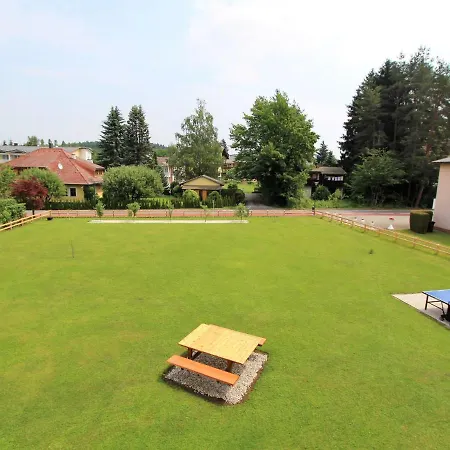 Comfy With Garden, Balcony, Bbq,table Tennis Table *
